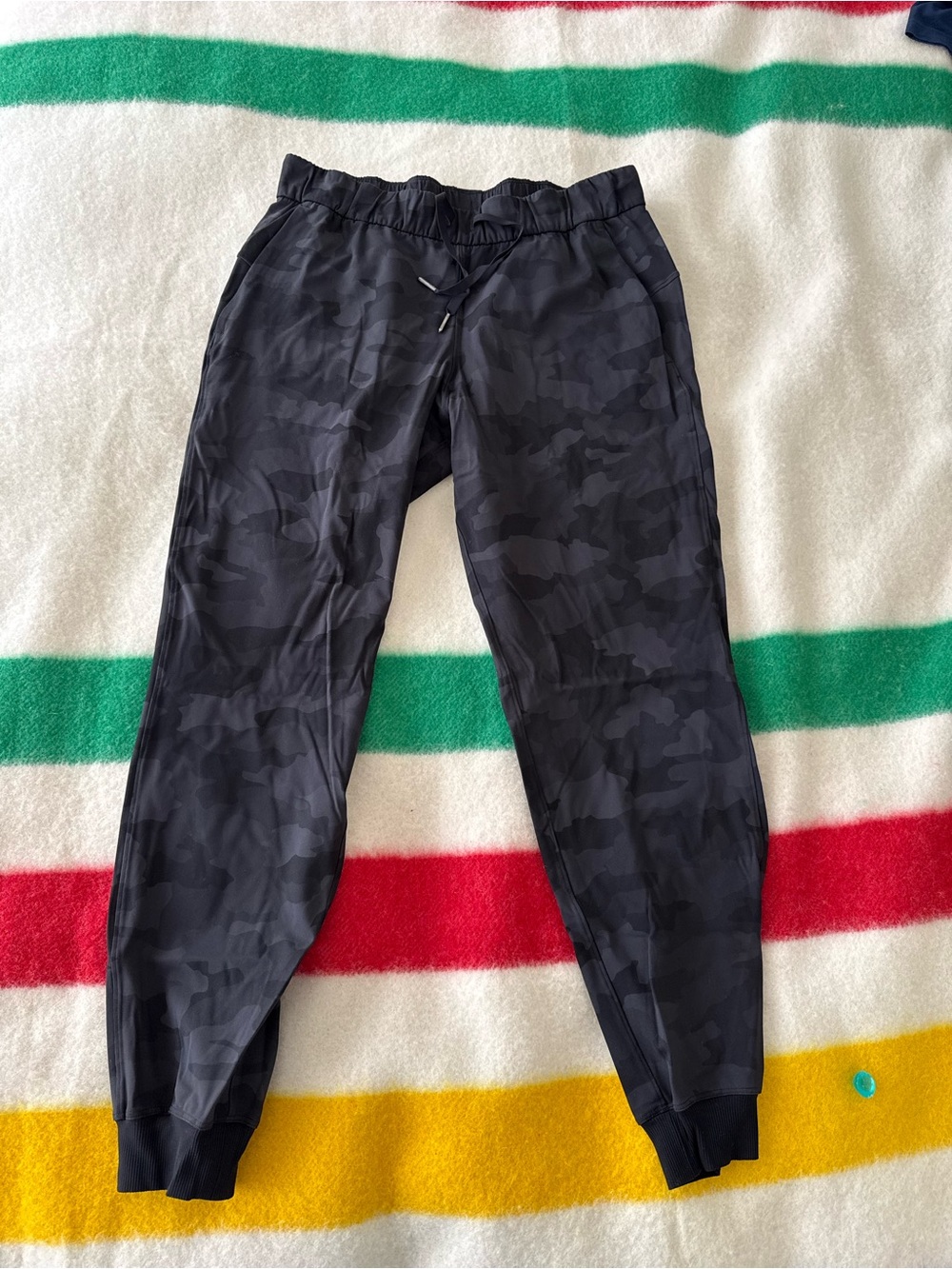 Lululemon joggers